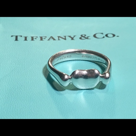 Tiffany & Co. Jewelry - Tiffany & Co Peretti Bean ring size 5.5